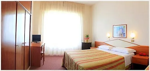 Park Hotel Chianciano Terme 3*,  Italy