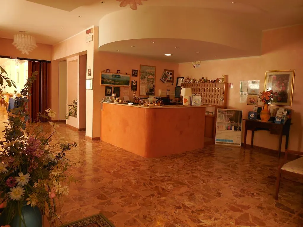 Park Hotel Chianciano Terme 3*,